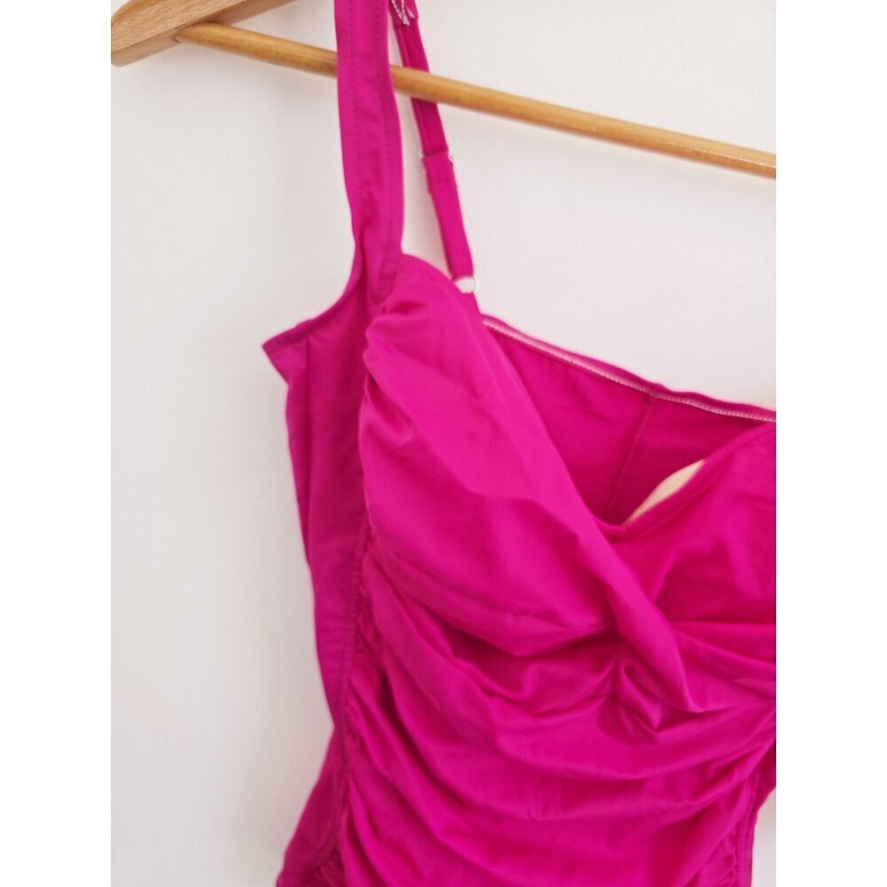 Trimshaper New Fuchsia Pink One Piece 482502 Wireless Beach Swimsuit Size 18 - Picture 3 of 10